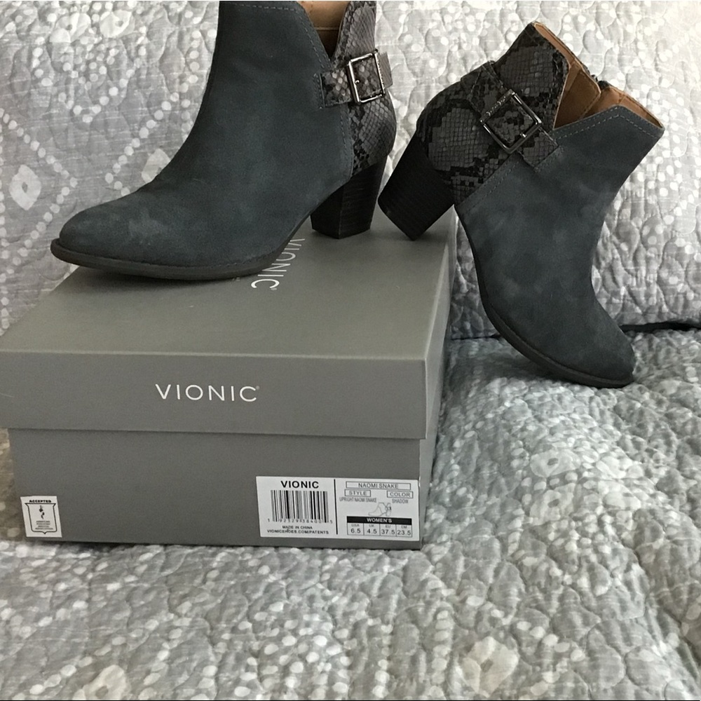 Vionic Booties
